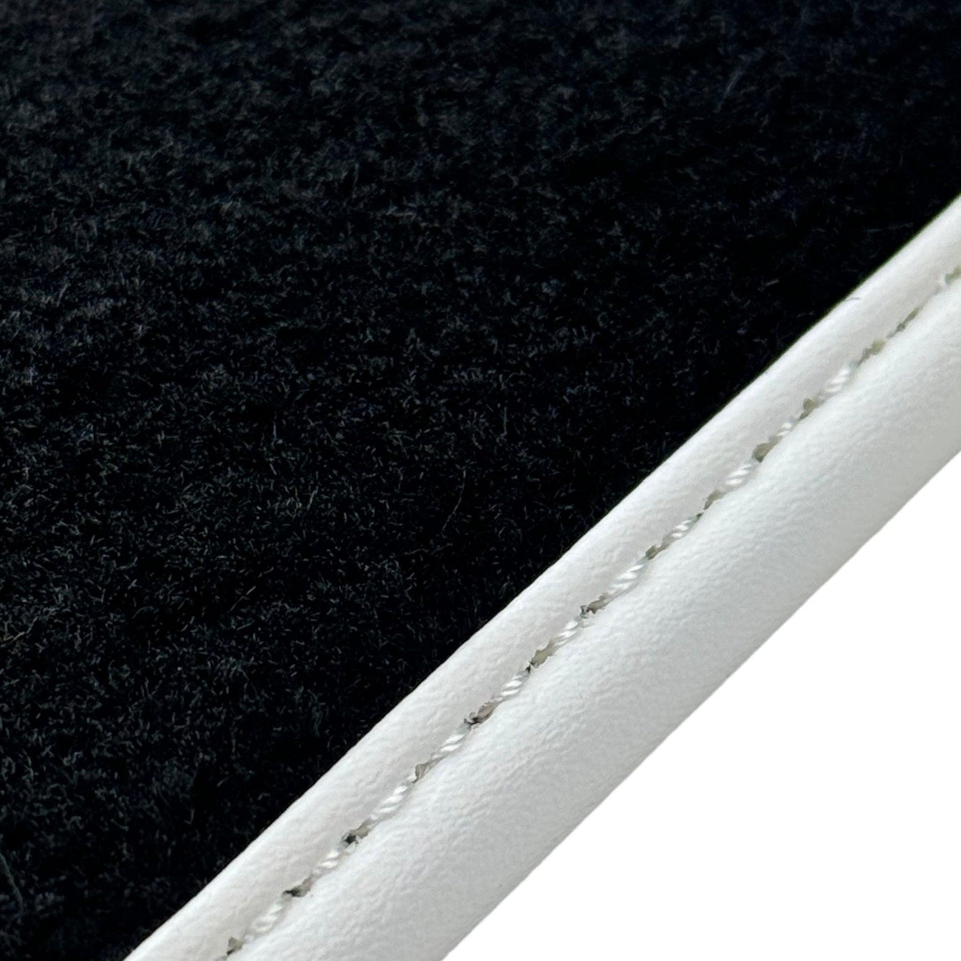 Black Floor Mats for Lamborghini Huracan EVO (2014-2023) with White Trim - AutoWin