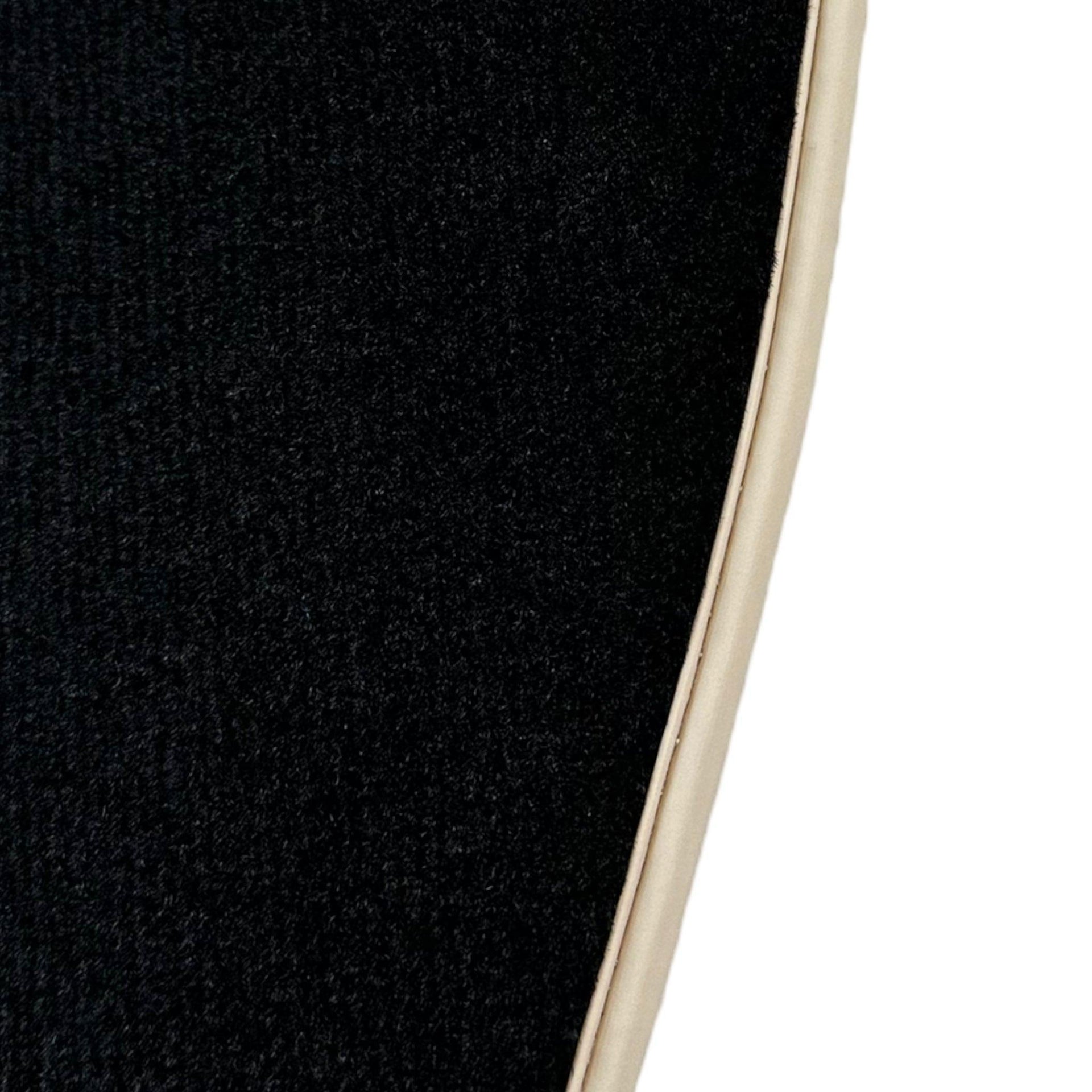 Black Floor Mats For Honda Accord (1990-1993) - AutoWin