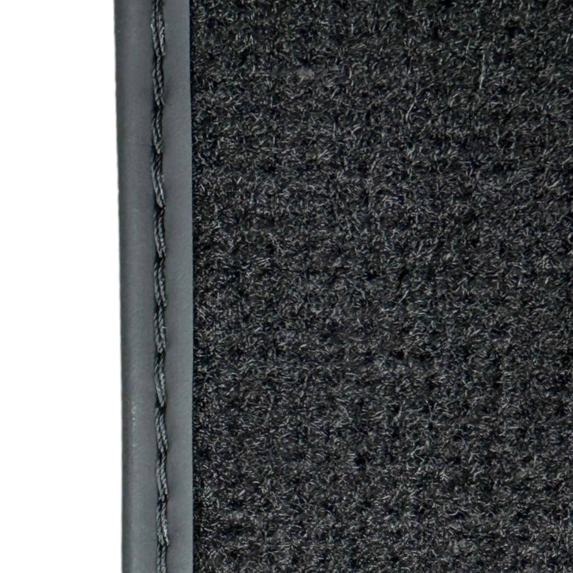 Black Floor Mats for Audi Q5 FY (2017-2023) - AutoWin