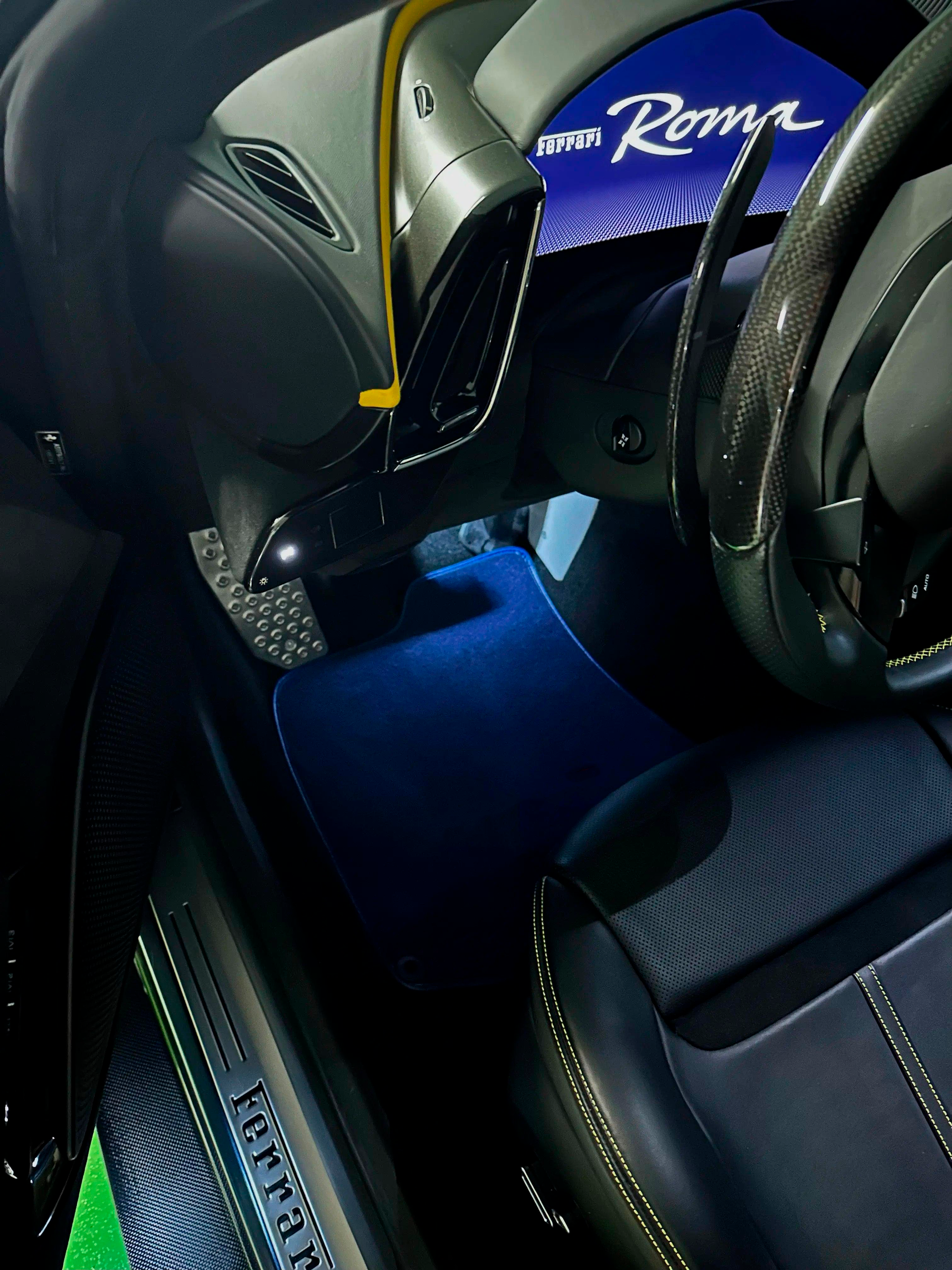 Black Floor Mats for Ferrari Roma (2021-2024) with Leather - AutoWin