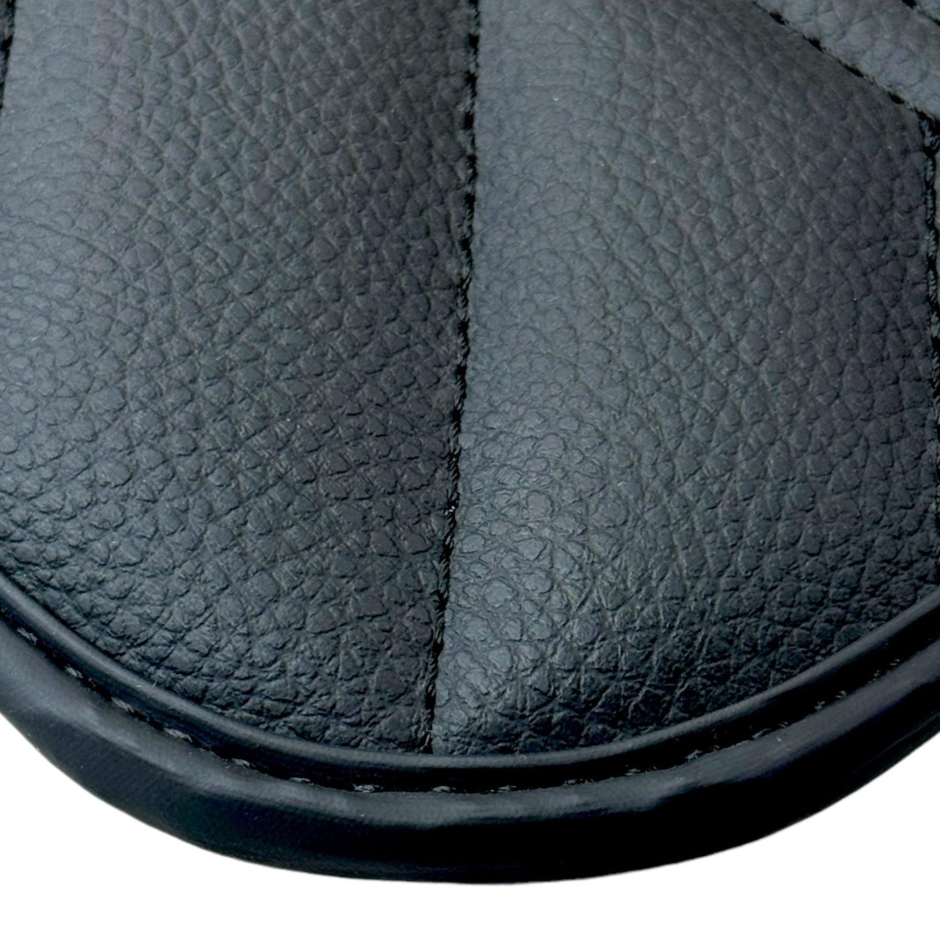 Black Leather Floor Mats for Rolls Royce Dawn (2016-2023) ER56 Design - AutoWin