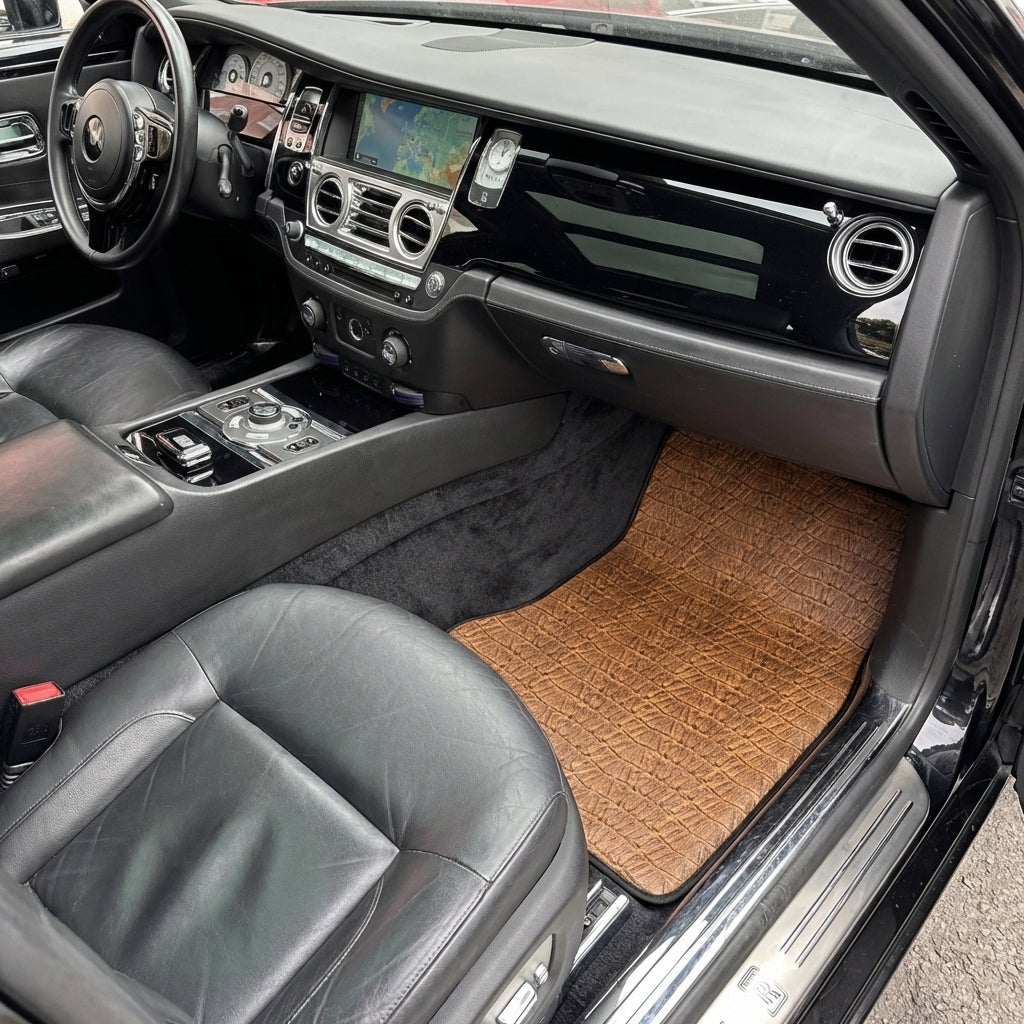 Personalizowane skórzane maty samochodowe w kwadratowy wzór dla Rolls Royce Ghost Series I (2010–2020) - AutoWin