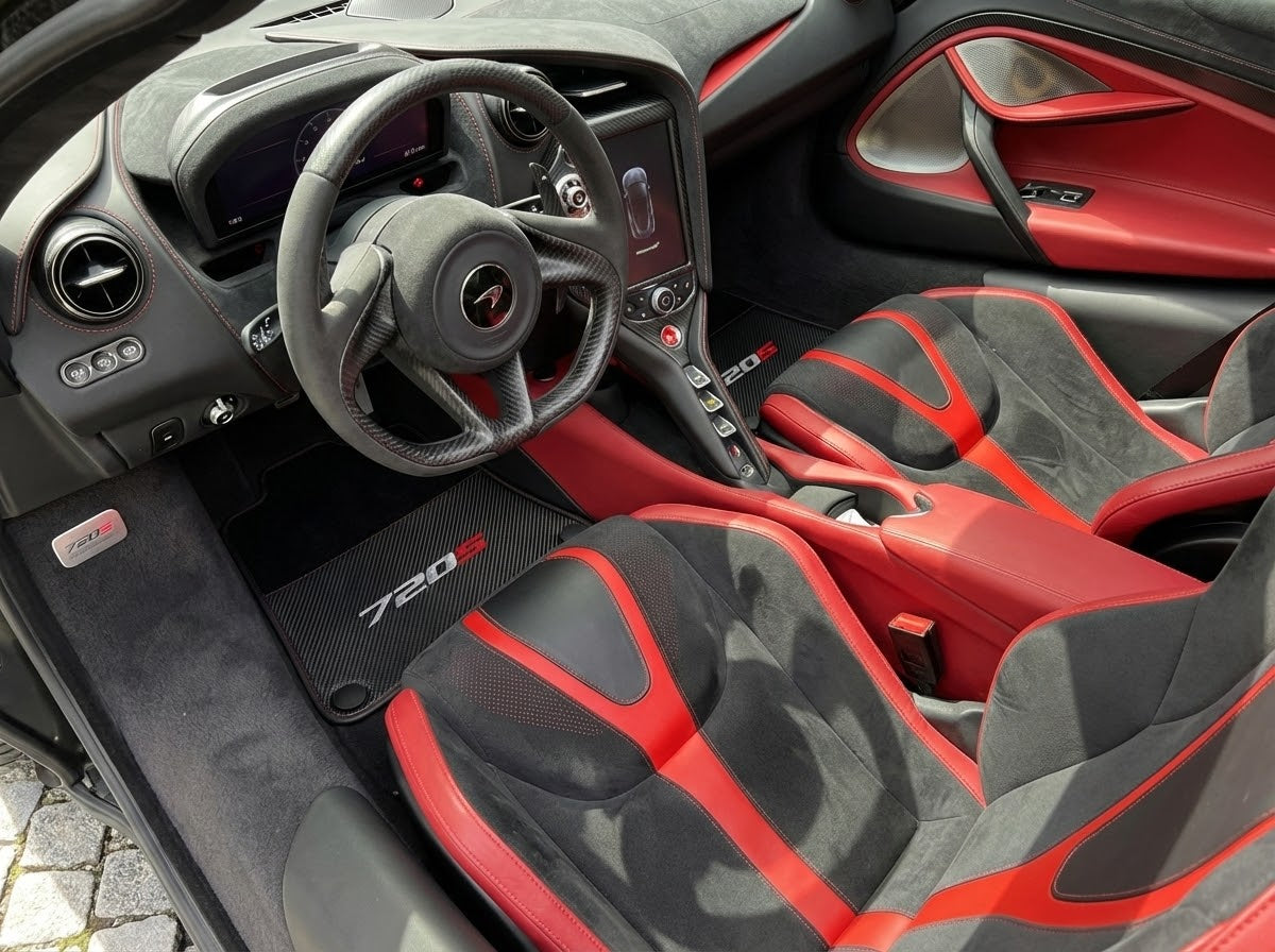 Customizable Leather Floor Mats with AW04 Pattern for McLaren 720S (2017-2021) - AutoWin