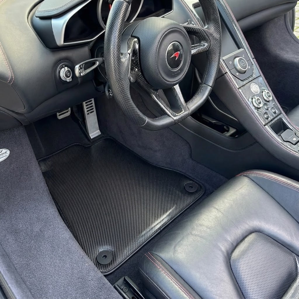Customizable Leather Floor Mats with Vertical Hex Pattern for McLaren MP4-12C (2011–2014) - AutoWin
