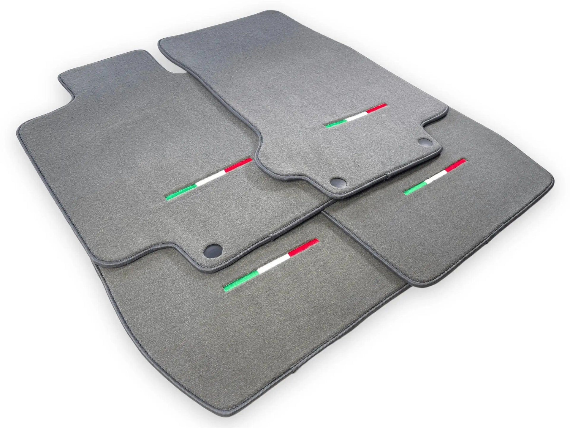Gray Floor Mats For Maserati GranTurismo Sportline (2009-2019) IT Edition - AutoWin