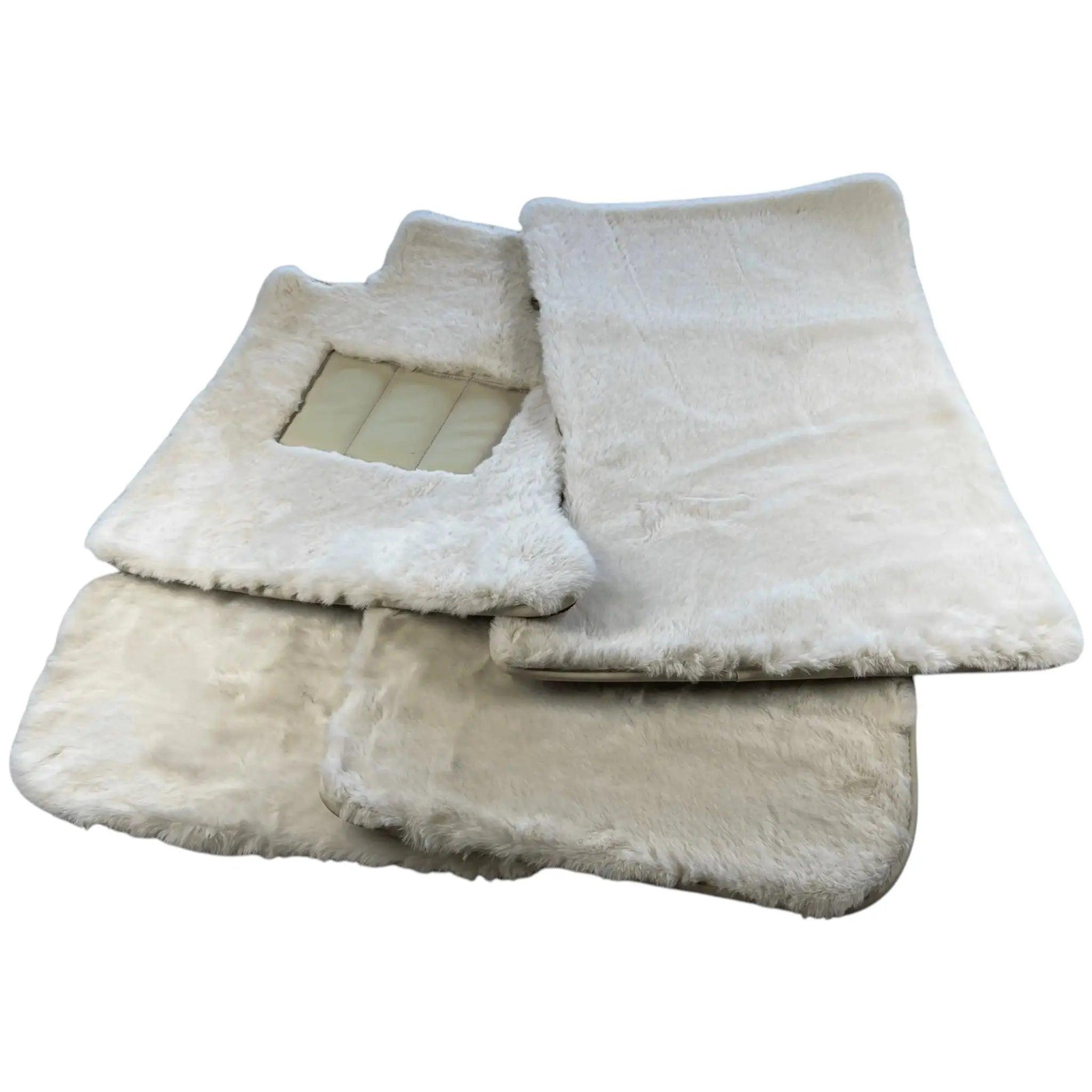 Various Colors of Sheepskin Floor Mats Tailored for the Alfa Romeo Giulia (1962-1978) - AutoWin