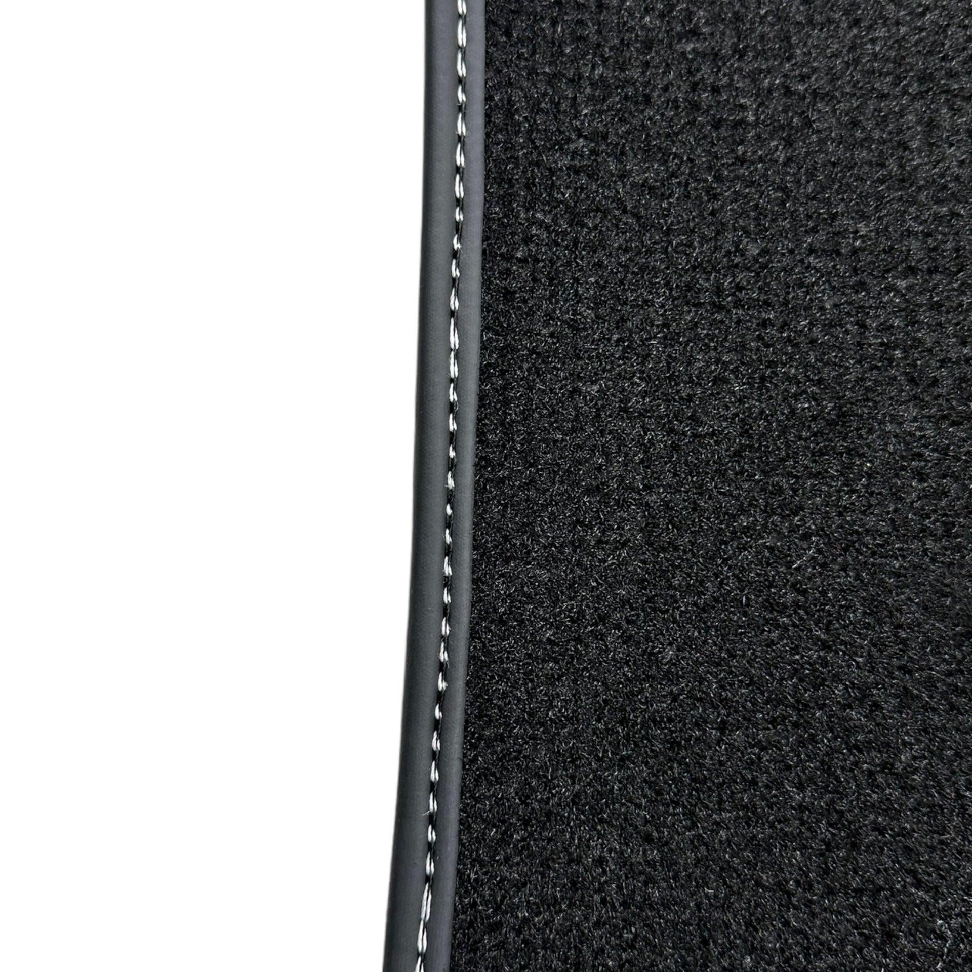 Black Floor Mats for Audi TT MK3 Coupe (2019-2023) - AutoWin