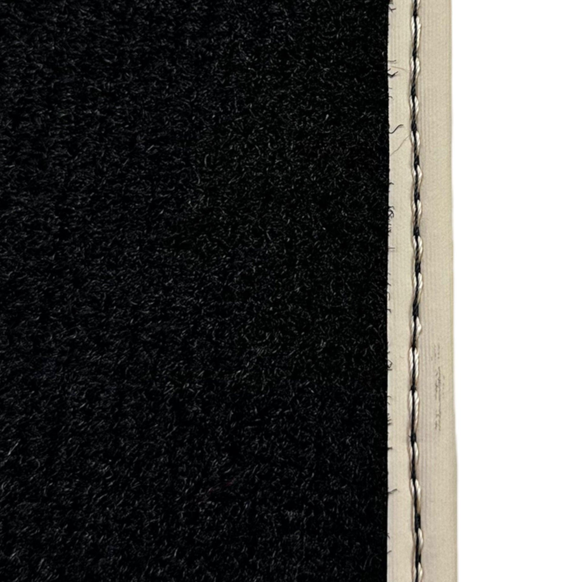 Black Floor Mats For Kia Sportage (1994-2002) ER56 Design | Beige Trim - AutoWin