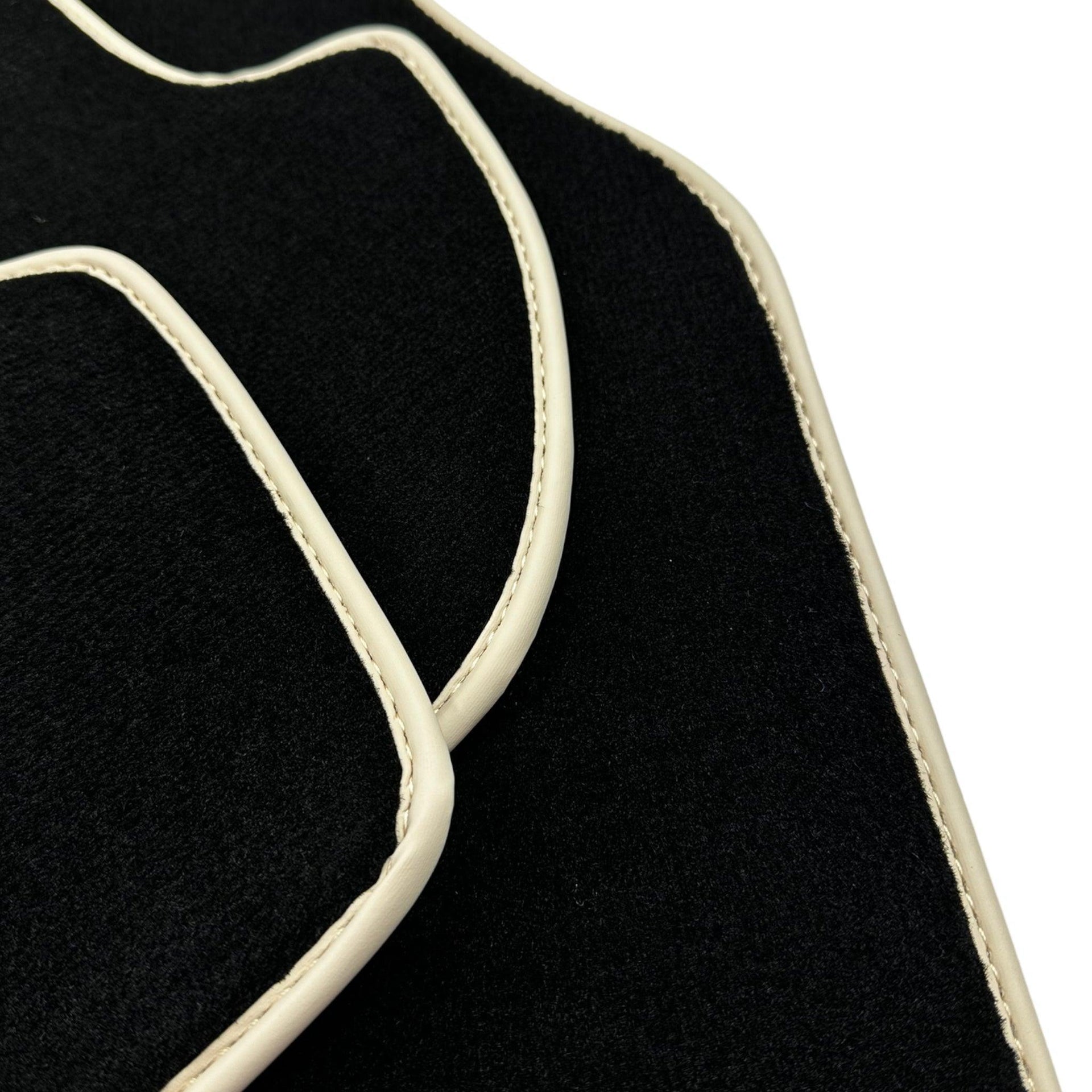 Black Floor Mats for Porsche 911 - 997 (2005-2011) ER56 Design - AutoWin