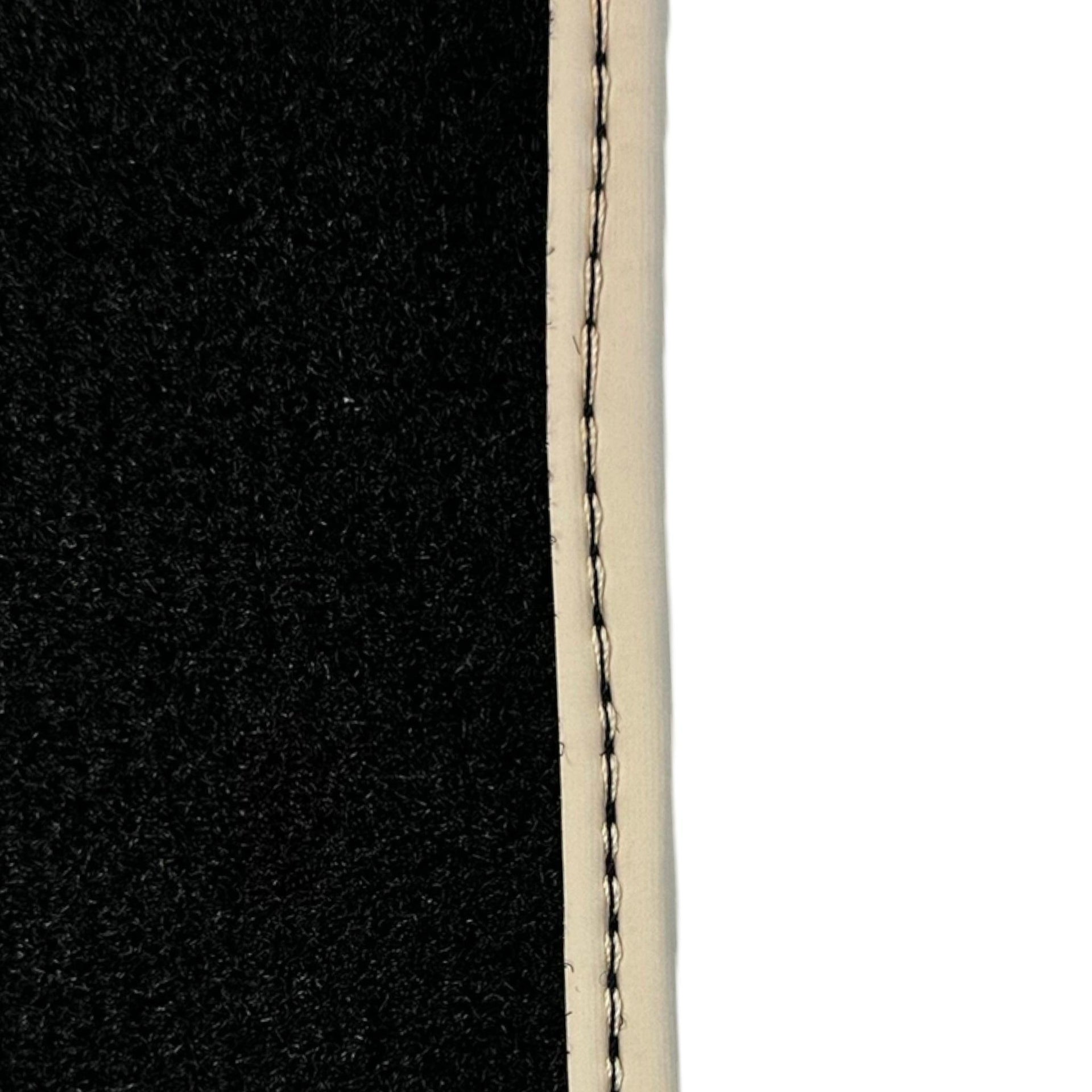 Black Floor Mats For Toyota Corolla E16 (2014-2019) ER56 Design - AutoWin