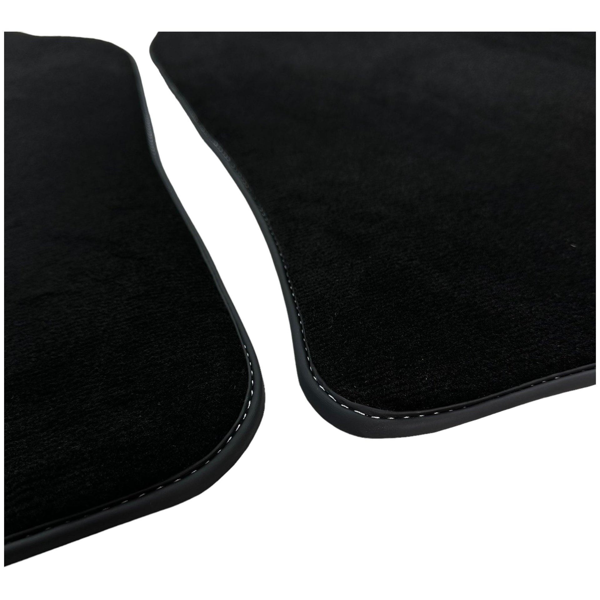 Black Floor Mats For Toyota Land Cruiser 90 (1997-2003) - AutoWin