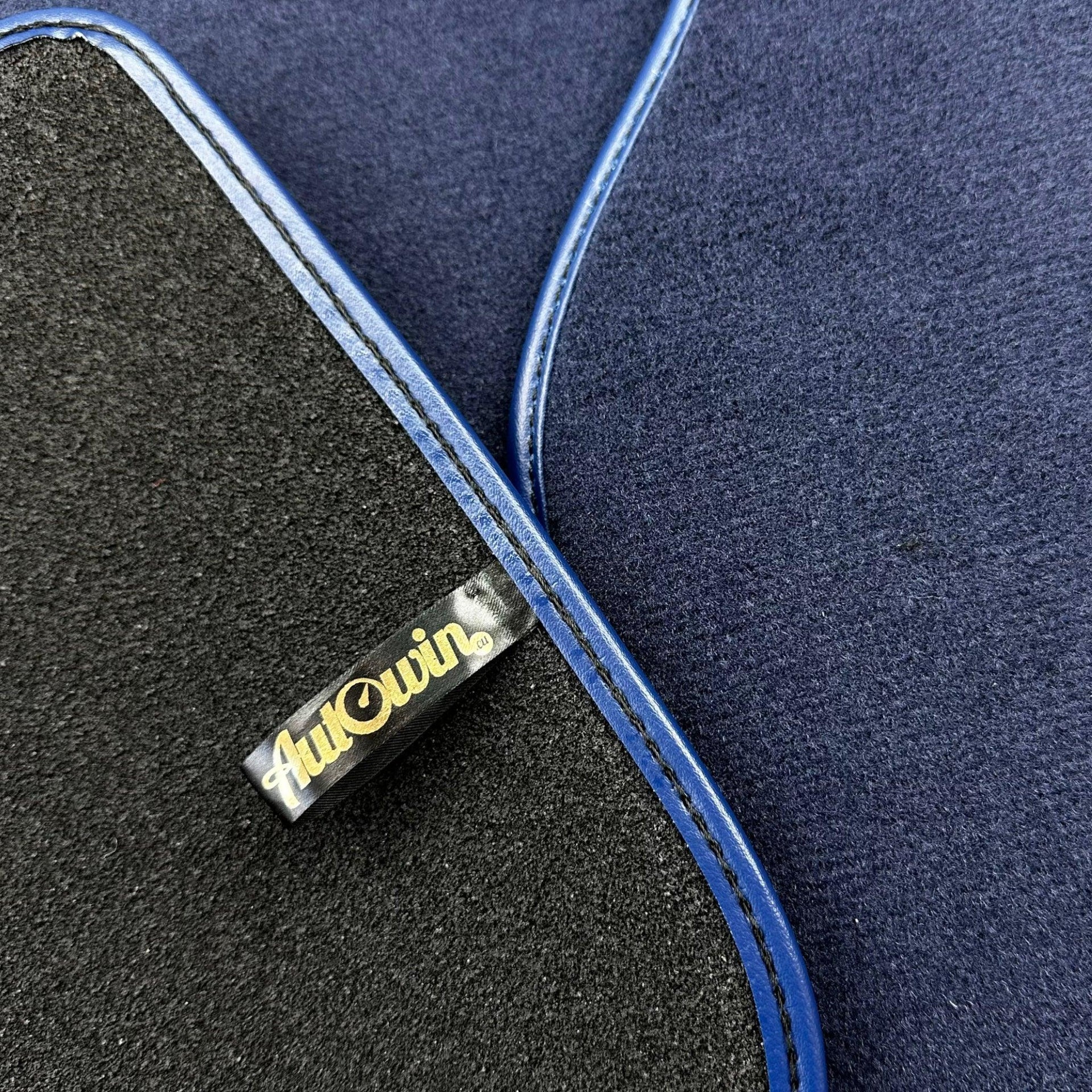 Dark Blue Floor Mats For BMW 5 Series E39 With M Package - AutoWin