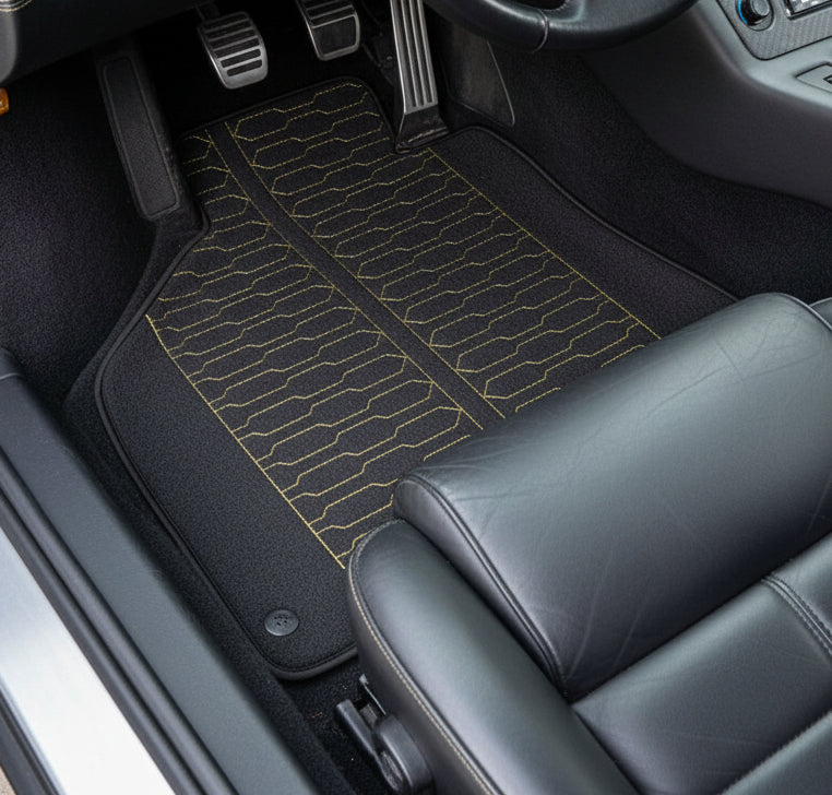 Customizable Leather Floor Mats with Divario Pattern for Lamborghini Diablo (1990-2001) - AutoWin