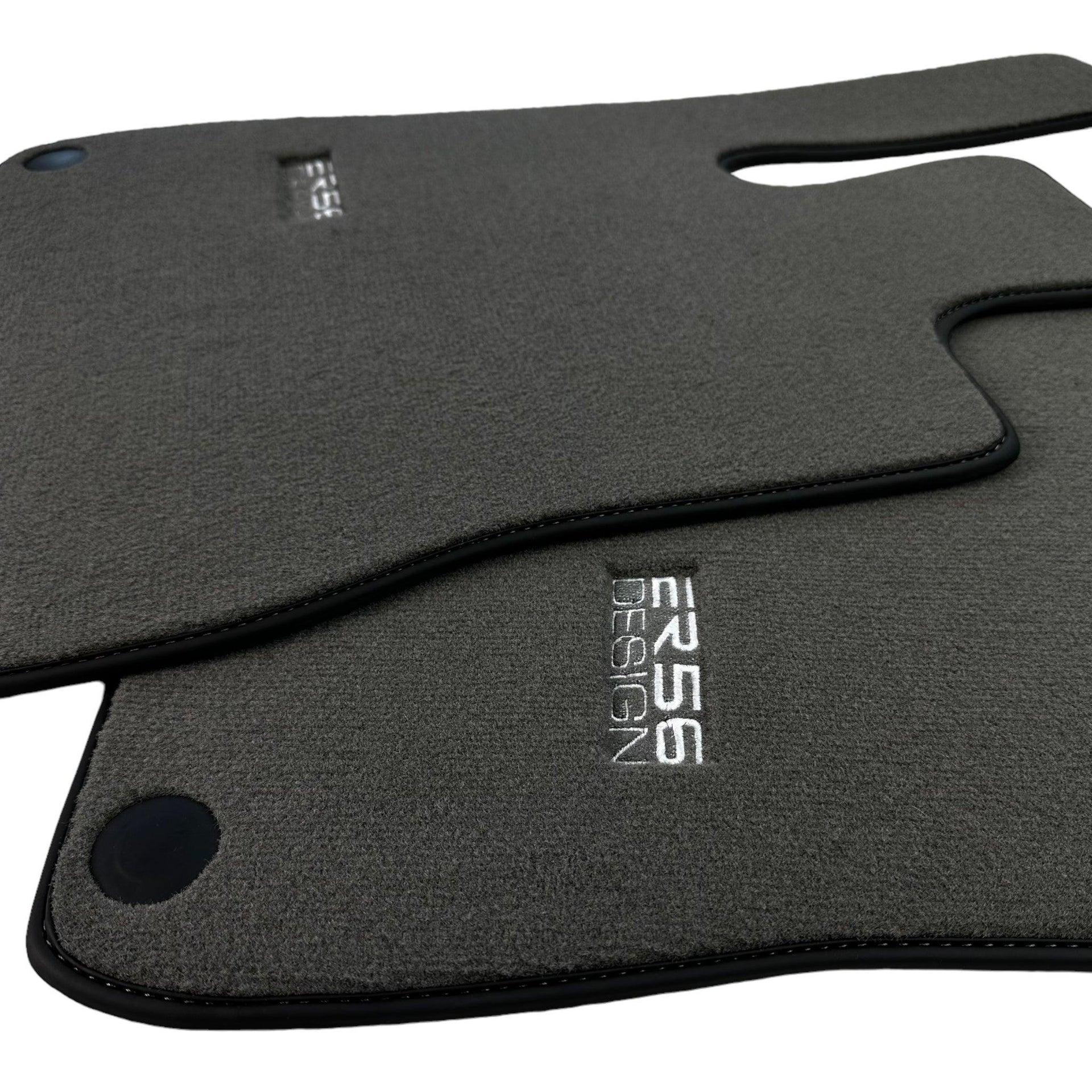 Grey Floor Mats For Mercedes-Benz SL R231 (2012–2020) ER56 Design - AutoWin