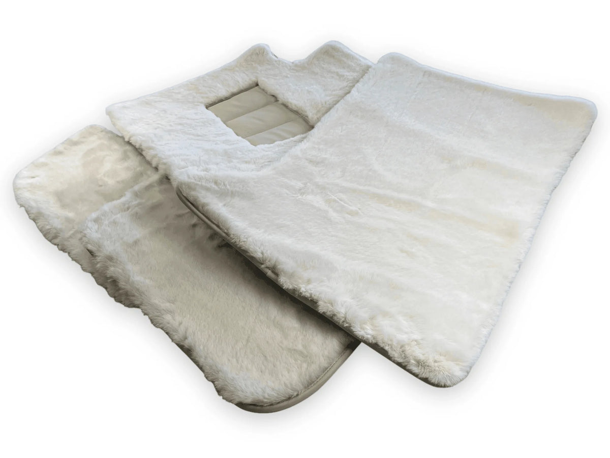 White Sheepskin Floor Mats For Rolls Royce Phantom VIII (2017-2024) ER56 Design Brand