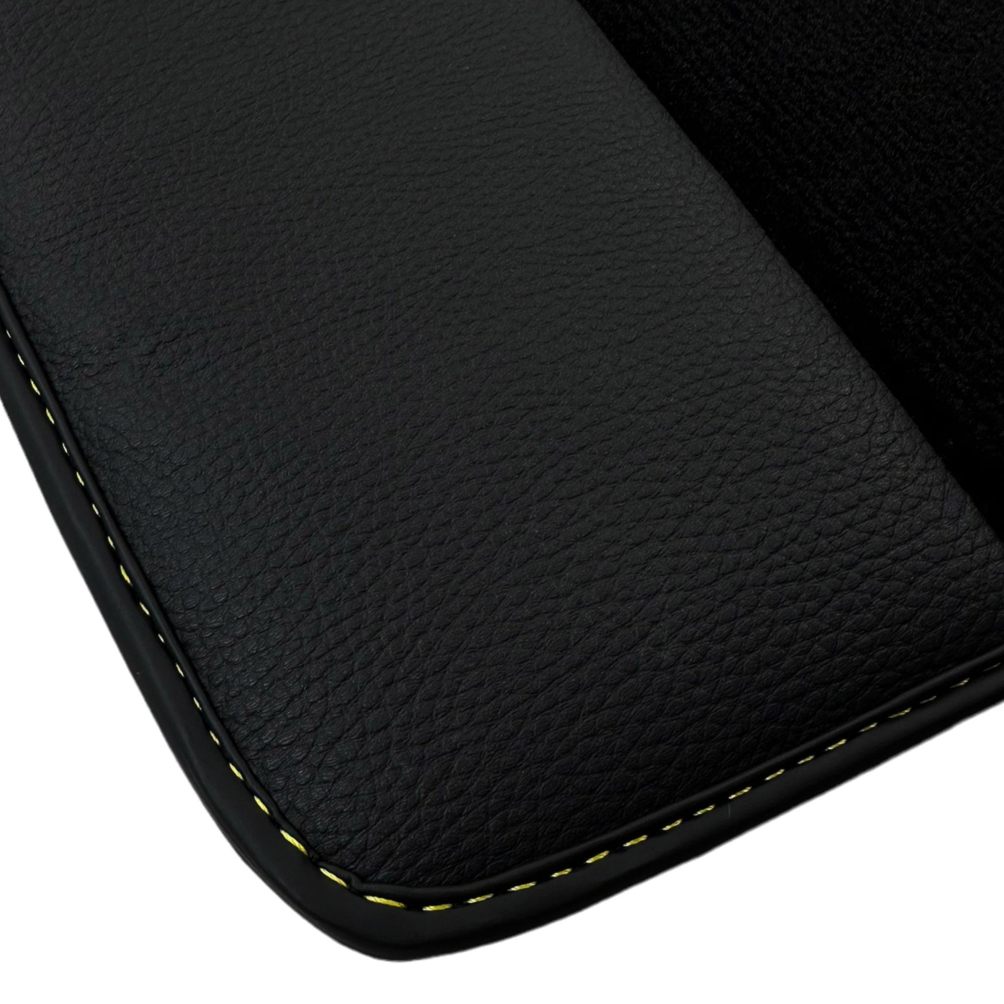 Black Floor Mats For BMW 1 Series E81 | Fighter Jet Edition - AutoWin