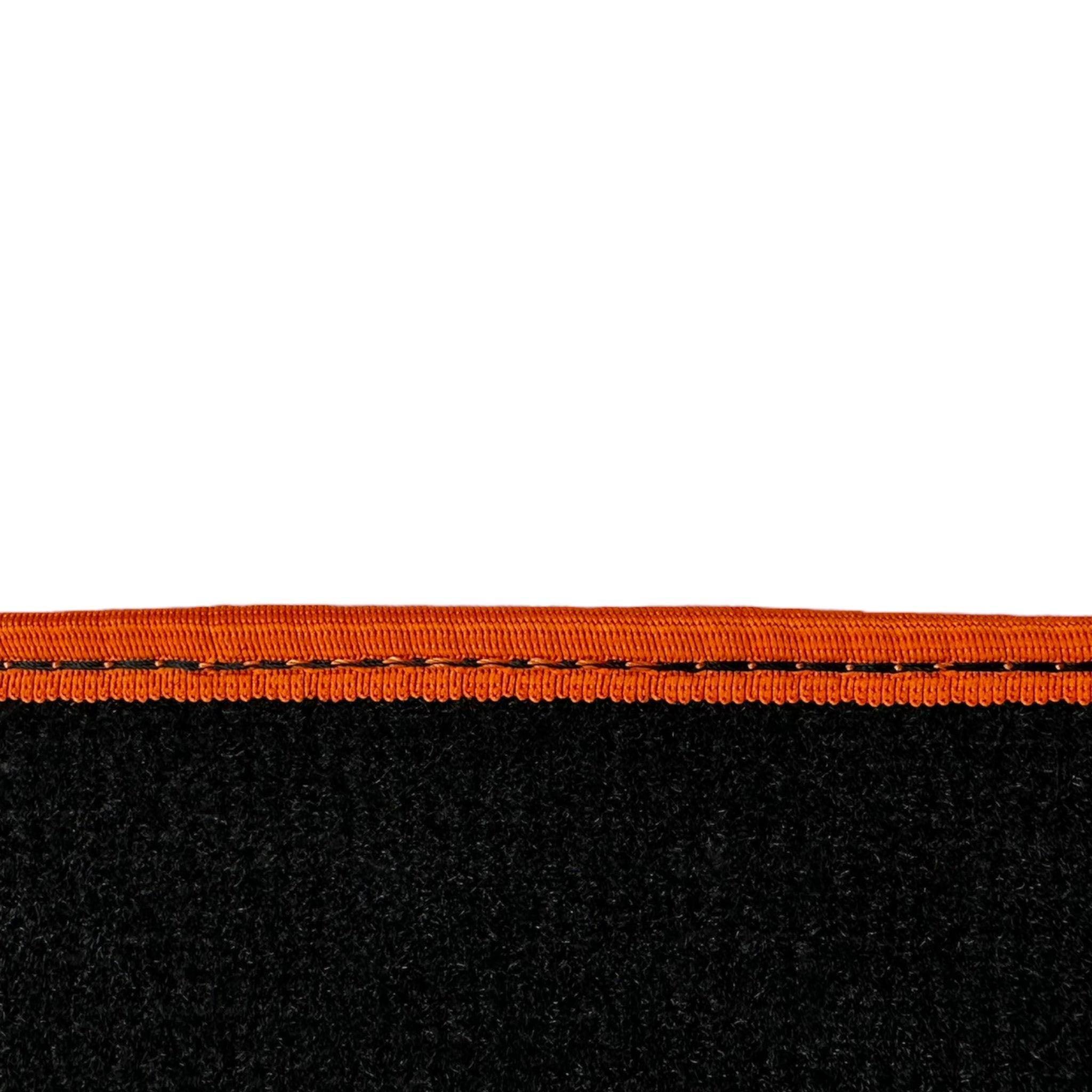 Black Floor Mats For BMW 1 Series E81 | Orange Trim - AutoWin