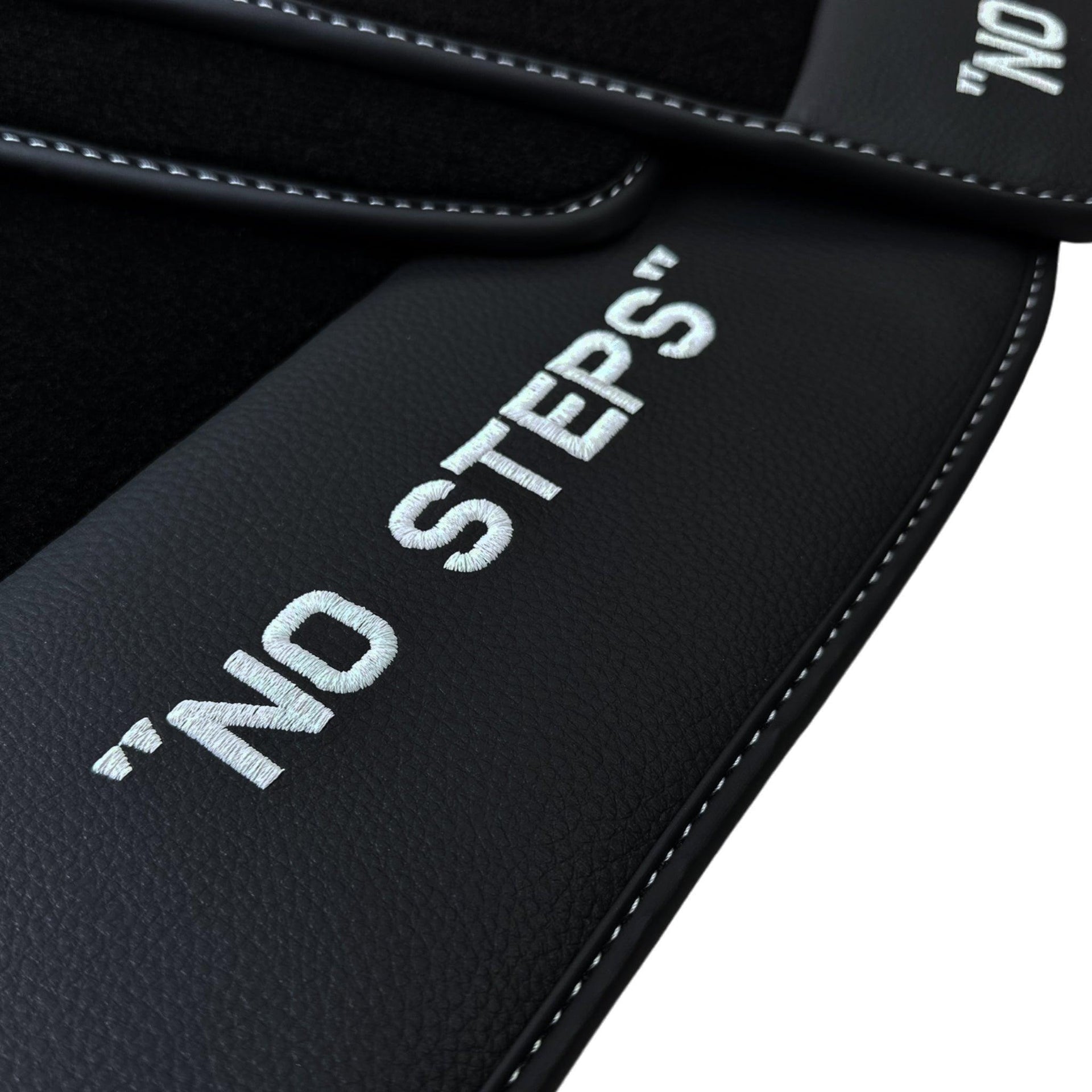 Black Mats For BMW M6 E64 Convertible No Steps Edition - AutoWin