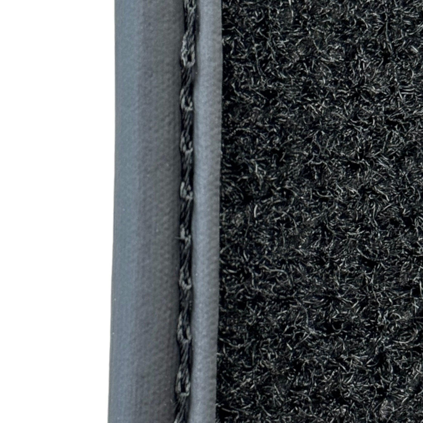 Black Floor Mats for Audi Q2 (2020-2024) - AutoWin