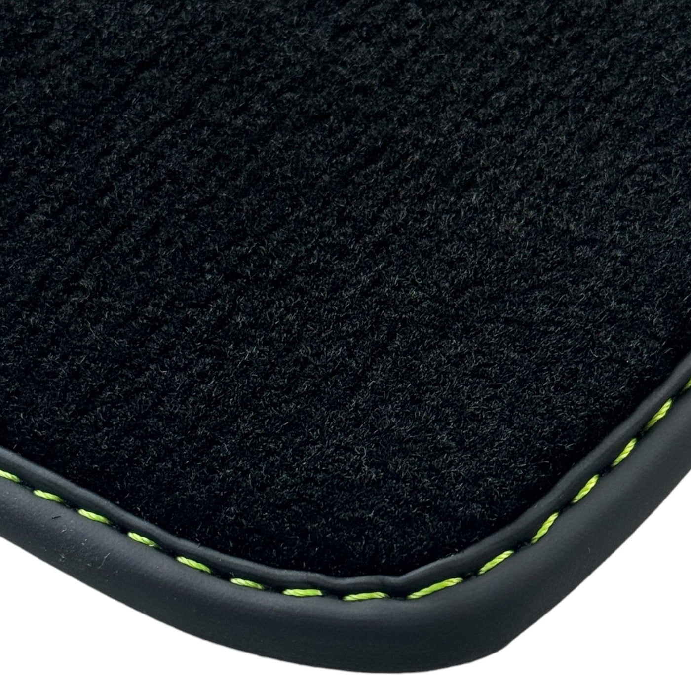 Black Floor Mats for Lamborghini Huracan Tecnica with Alcantara Leather | Green Edition - AutoWin