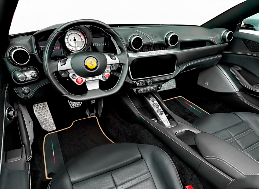 Czarne Dywaniki do Ferrari Portofino (2018-2023) ze Skórą i Beżowym Obszyciem