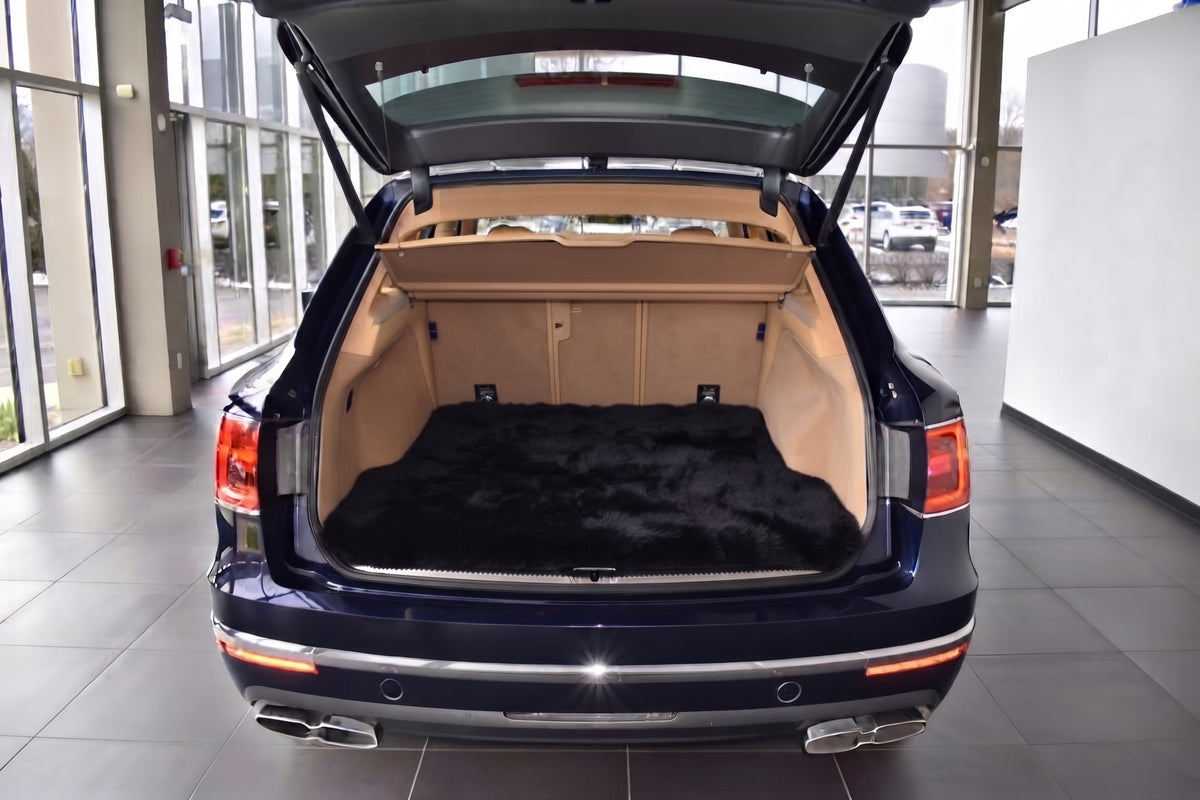 Interior look of floor mats for Bentley Bentayga (2015-2027)