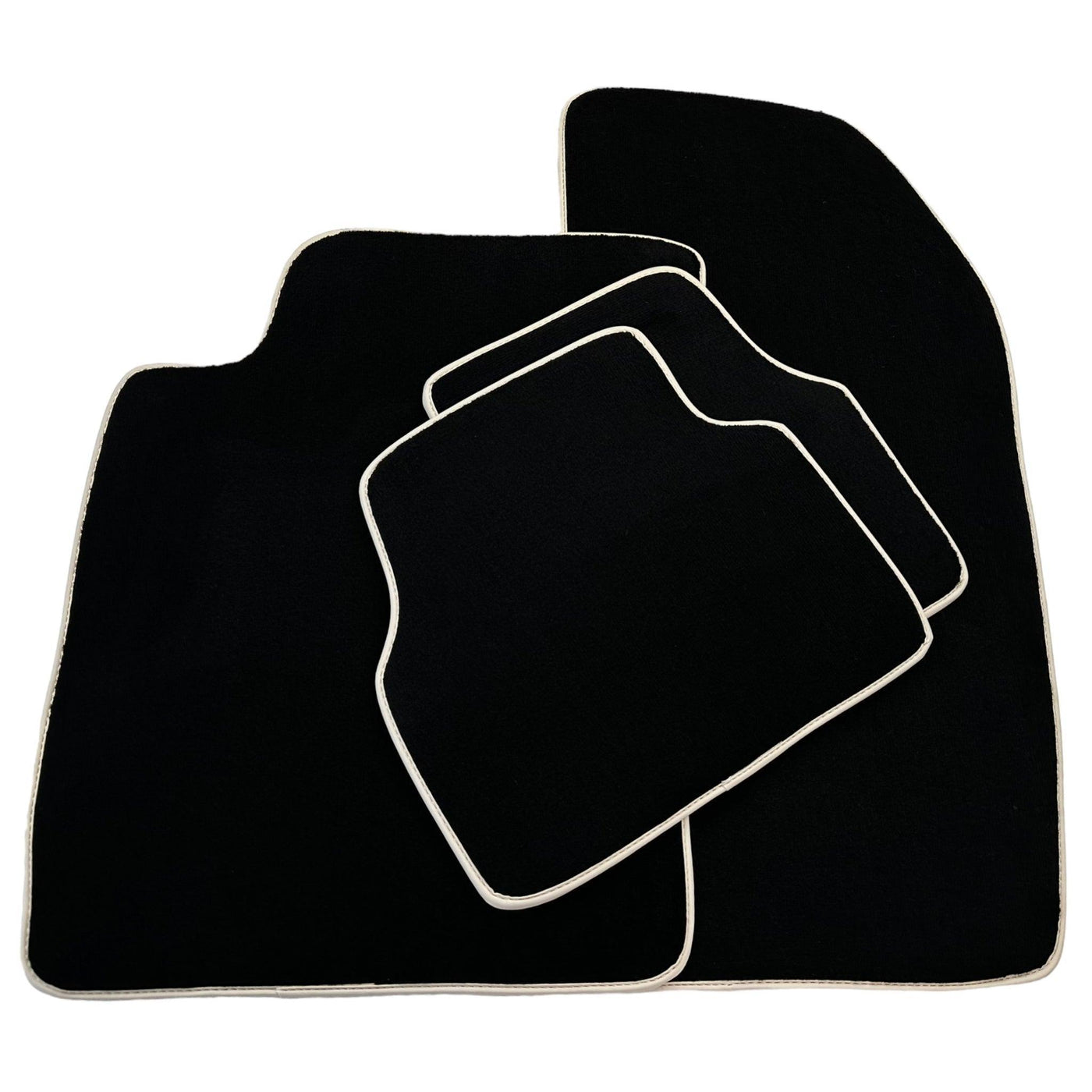 Black Floor Mats for Alfa Romeo 159 4-door Sedan (2006-2011) - AutoWin