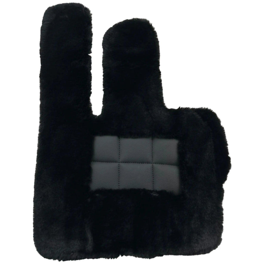 Black Sheepskin Floor Mats For Mercedes Benz A-Class W168 (1997-2004) | ER56 Design - AutoWin