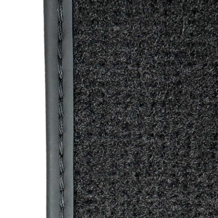 Black Floor Mats for Audi Q5 FY Hybrid (2017-2023) - AutoWin
