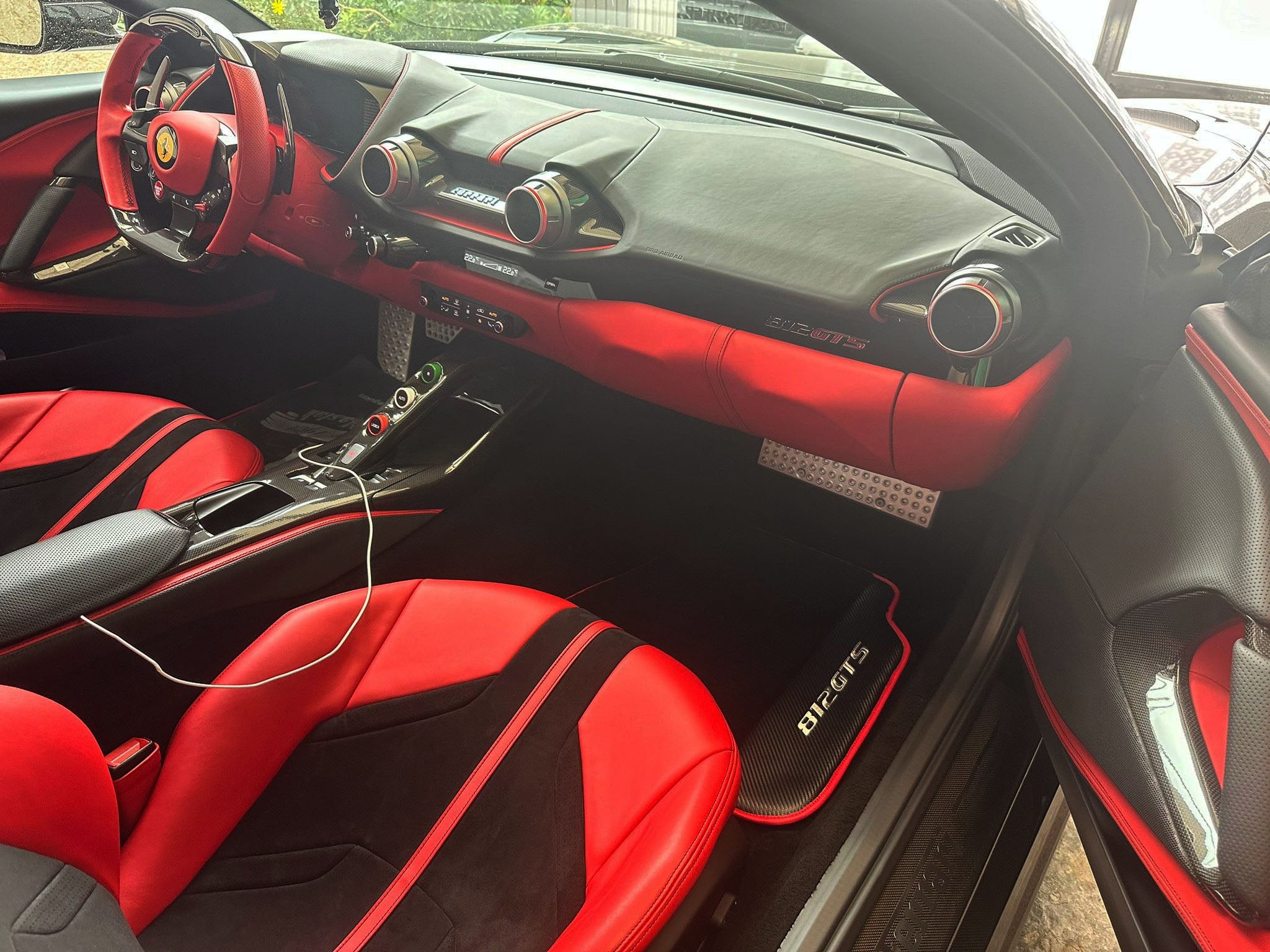 Customizable Leather Floor Mats with Symmetrical Hex Pattern for Ferrari 488 Spider (2016-2022) - AutoWin