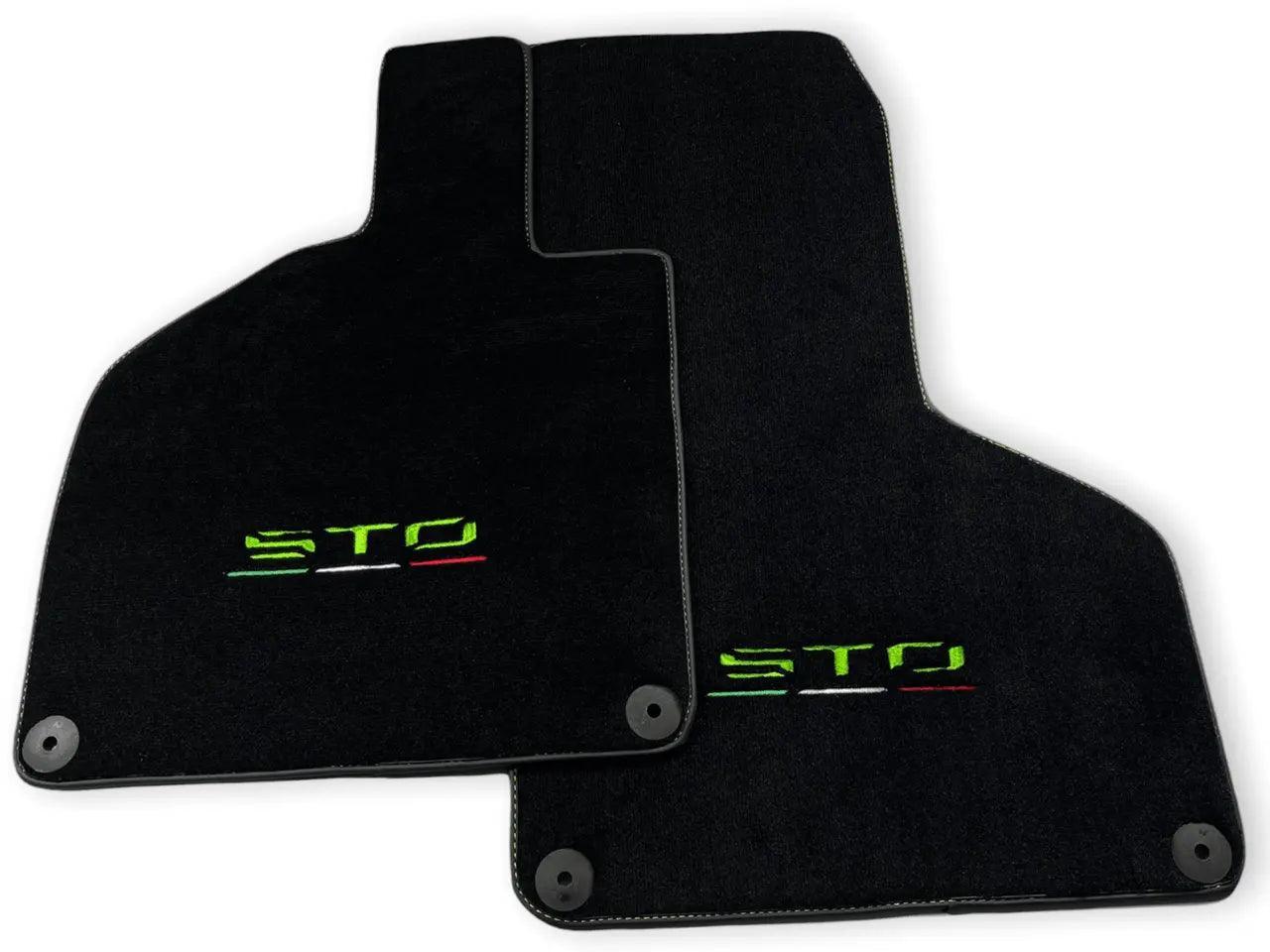 STO Logo Floor Mats for Lamborghini Huracan