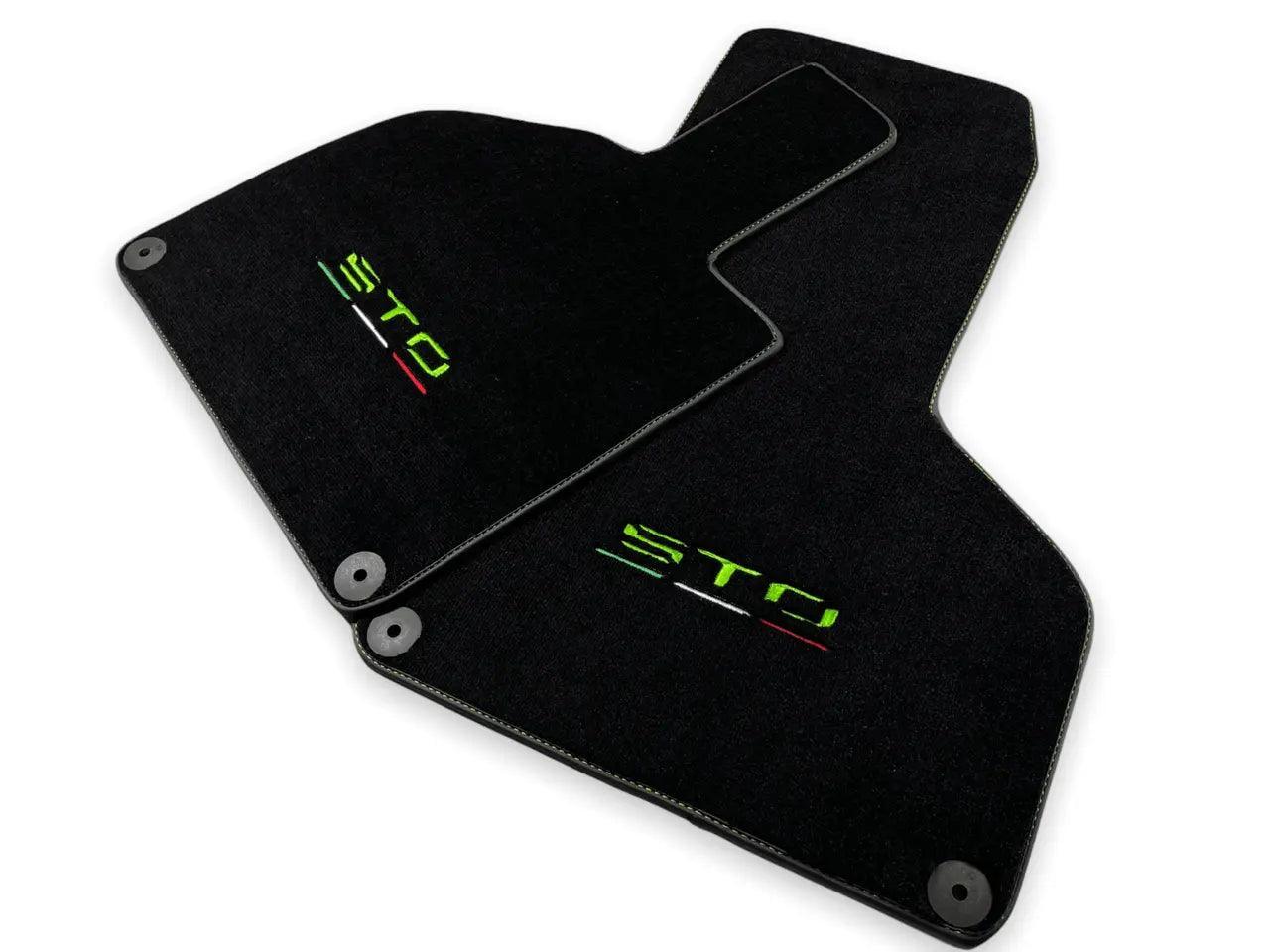 STO Logo Floor Mats for Lamborghini Huracan
