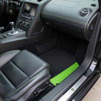 Niestandardowe czarne dywaniki samochodowe do Lamborghini Gallardo z zieloną skórą