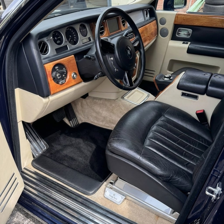 Personalizowane dywaniki samochodowe do Rolls Royce Phantom Drophead Coupe z włókna węglowego