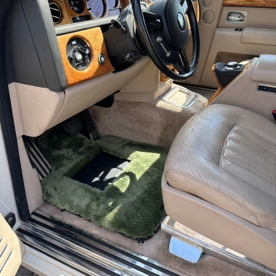 Light Green Sheepskin Floor Mats for Rolls-Royce Phantom Sedan (2003-2016)