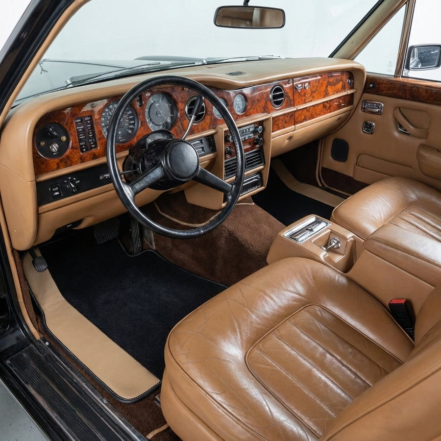 Mata samochodowe na zamówienie do Rolls Royce Wraith (2013–2023) z beżowej skóry