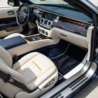 Czarne dywaniki samochodowe do Rolls Royce Dawn (2016-2023) z białą skórą | Biała lamówka