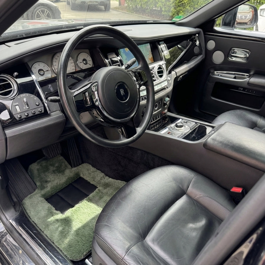 Jasnooliwkowe dywaniki samochodowe dla Rolls-Royce Ghost Series I (2010–2020)