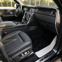 Black Floor Mats for Rolls Royce Cullinan (2018-2025) with White Leather