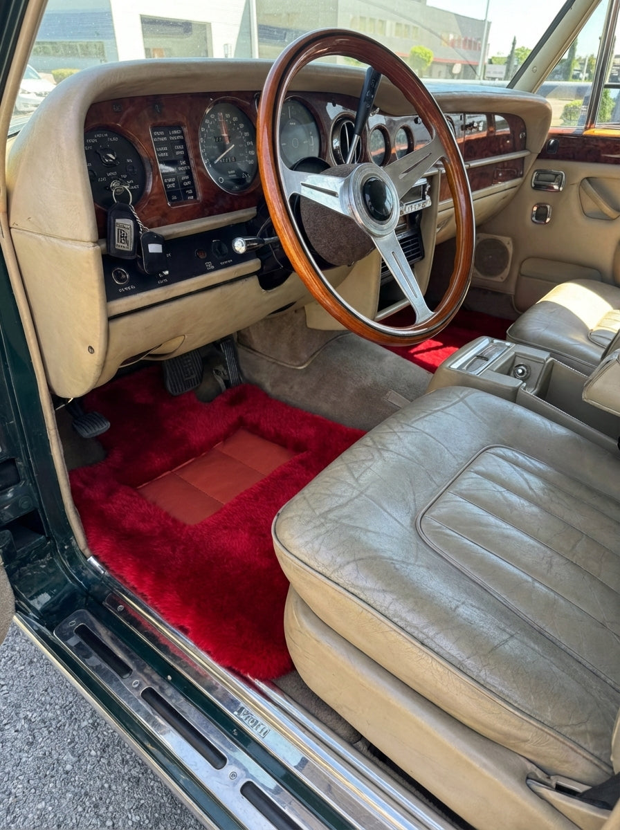 Czerwone Dywaniki welurowe samochodowe dla Rolls Royce