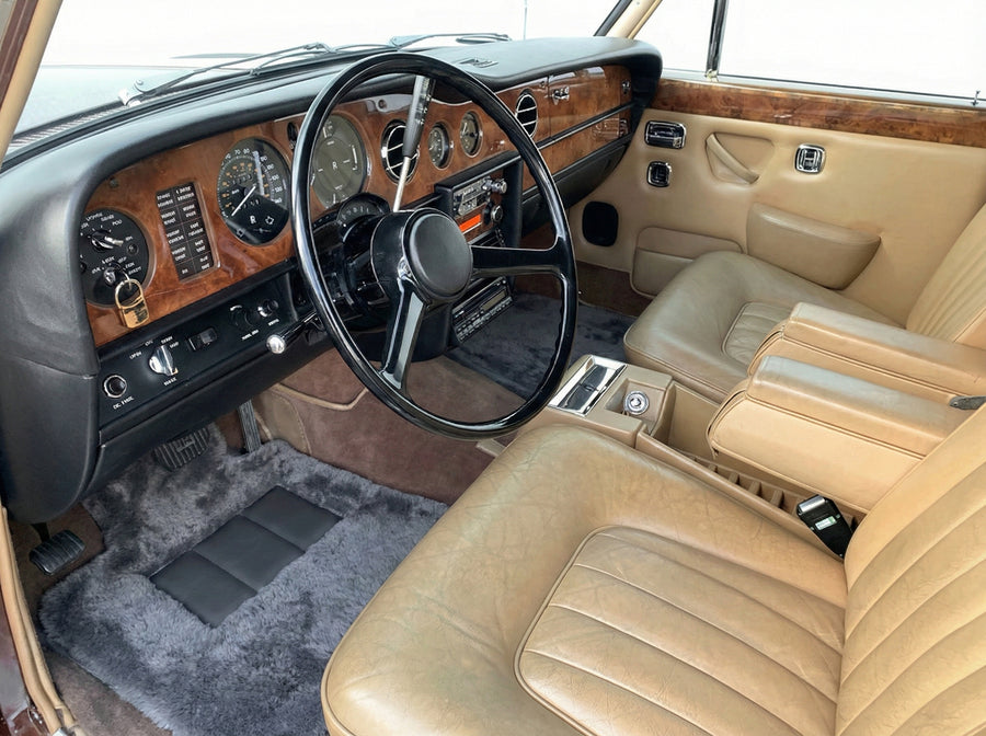 Ciemnoszare dywaniki samochodowe z owczej wełny do Rolls Royce Shadow 1965-1977 Er56 Design