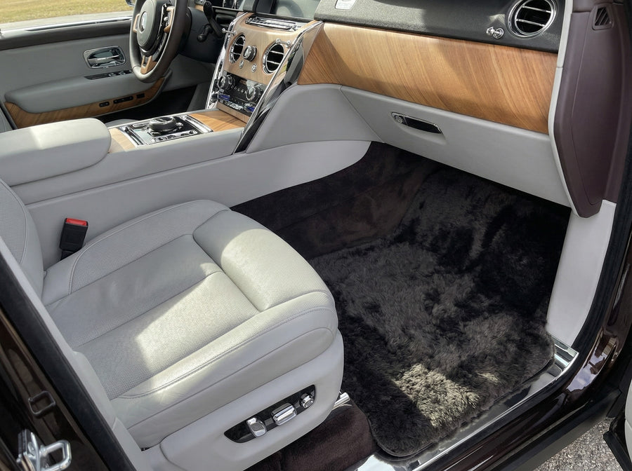 Genuine Sheepskin Floor Mats Rolls Royce Cullinan Rr31 2018-2025 Er56 Design Brand