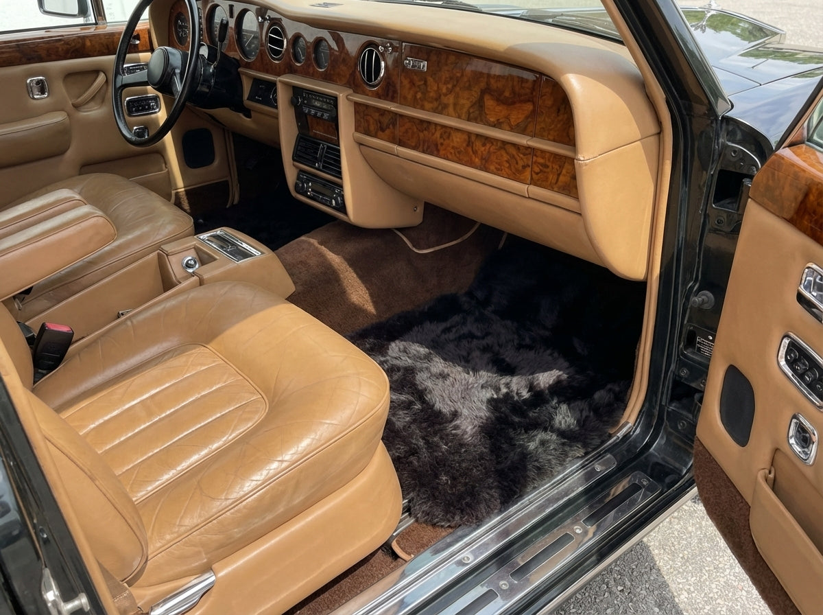 Genuine Sheepskin Floor Mats Rolls Royce Wraith 2013–2023 Er56 Design