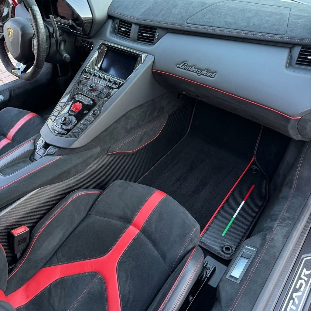 Customizable Black Floor Mats for Lamborghini Aventador SV with Carbon Fiber