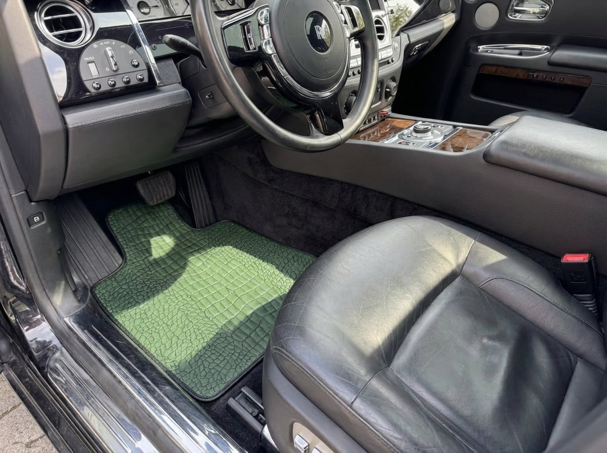 Green Leather Floor Mats for Rolls-Royce Ghost Series I (2010–2020)