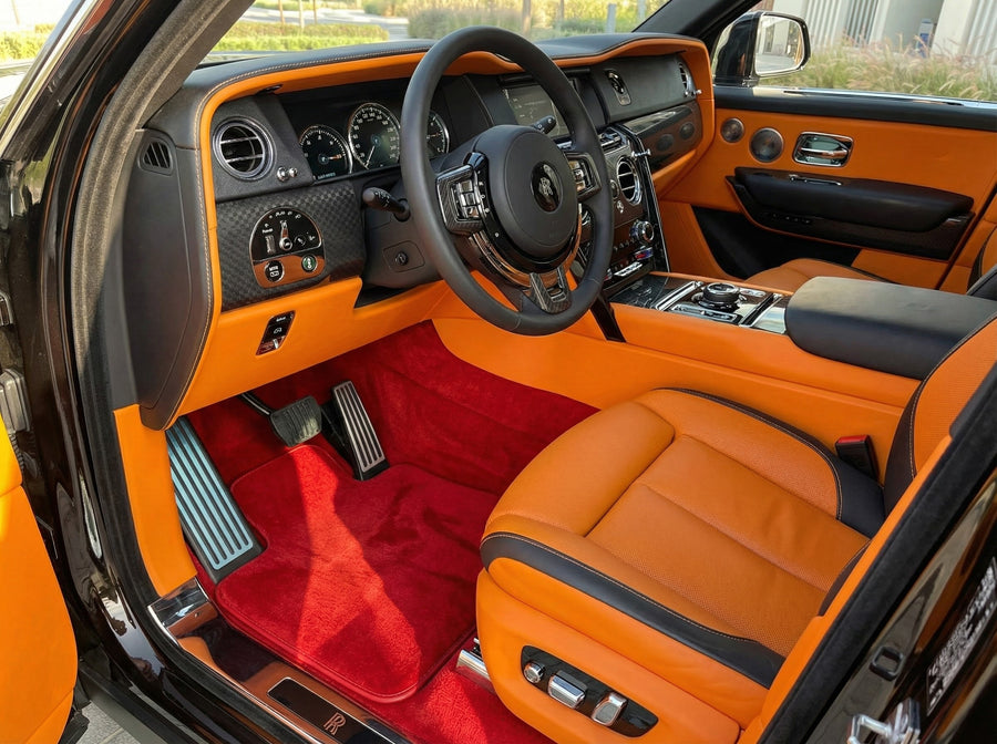 Dywaniki samochodowe do Rolls Royce Cullinan RR31 2018-2025 Czerwony