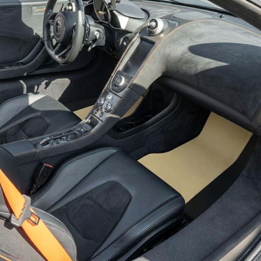Customizable Leather Floor Mats with AW04 Pattern for McLaren 650S (2015-2018) - AutoWin