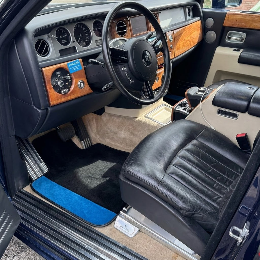 Mata samochodowe na zamówienie do Rolls Royce Phantom Sedan (2003-2016) z niebieskim Alcantarą