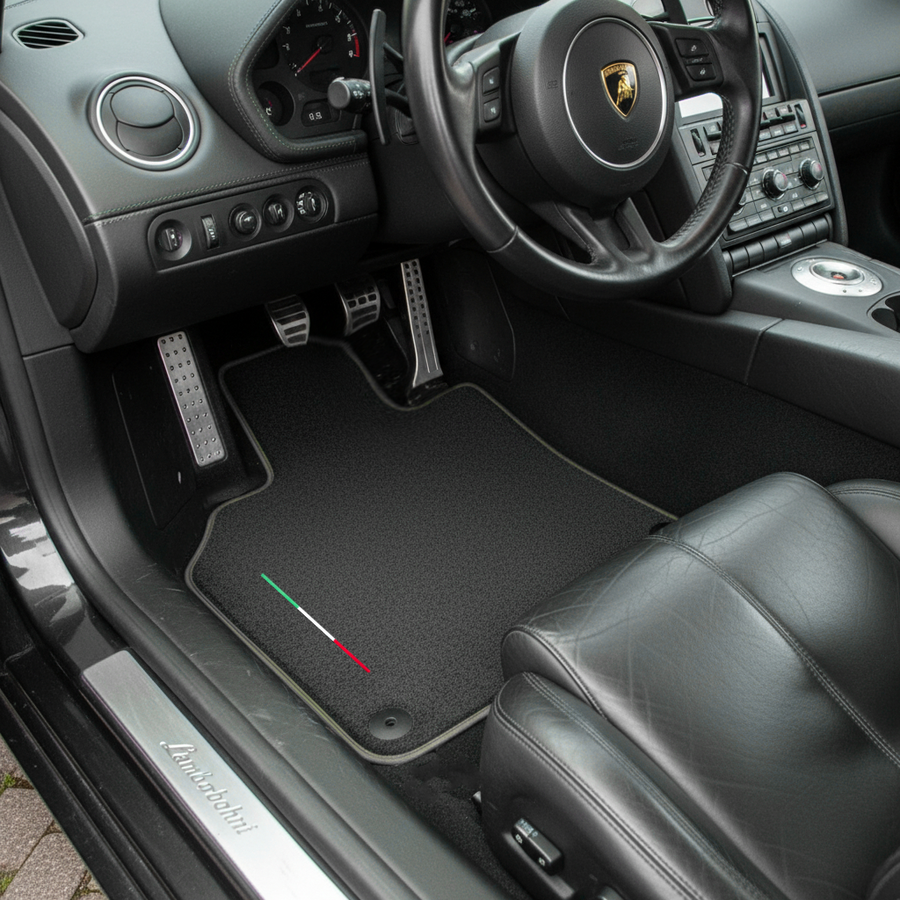 Niestandardowe czarne dywaniki samochodowe do Lamborghini Gallardo