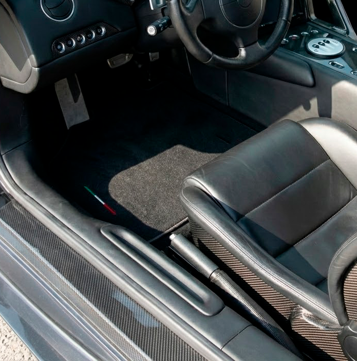 Interior look of floor mats for Lamborghini Murcielago Embroidery AutoWin Brand